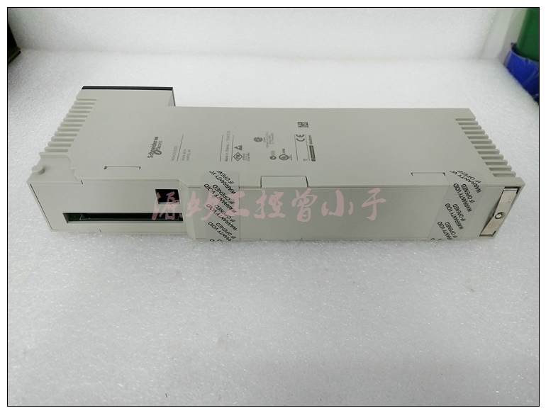 Schneider 140NOE77101C PLC（可编程逻辑控制器）模块