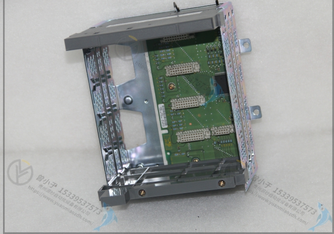 A-B罗克韦尔 1768-L45 控制器