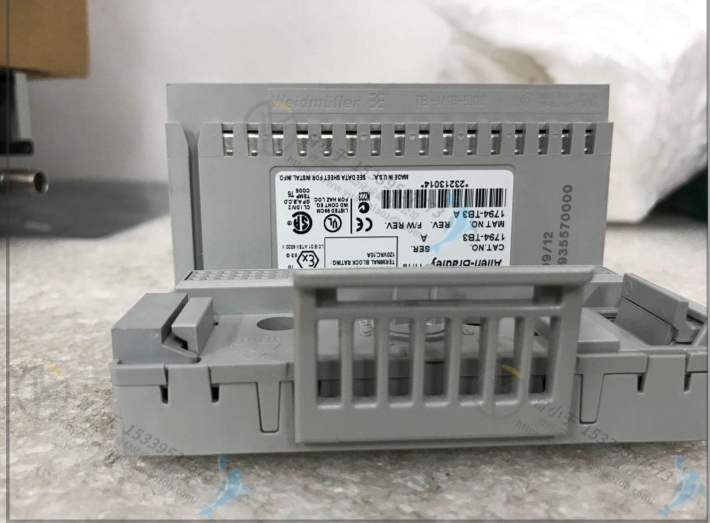 A-B罗克韦尔 1791-16ACB 控制模块